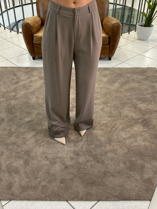 PANTALONE CON RISVOLTO - 13S8610T87